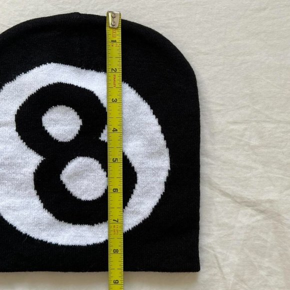 Y2K 2000s grunge black classic 8 ball beanie - Picture 8 of 8